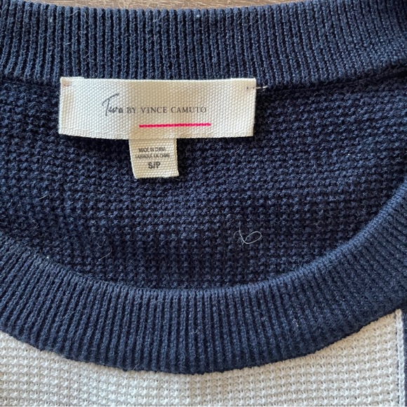 VINCE CAMOTO LONG SLEEVE TOPS - Picture 3 of 3